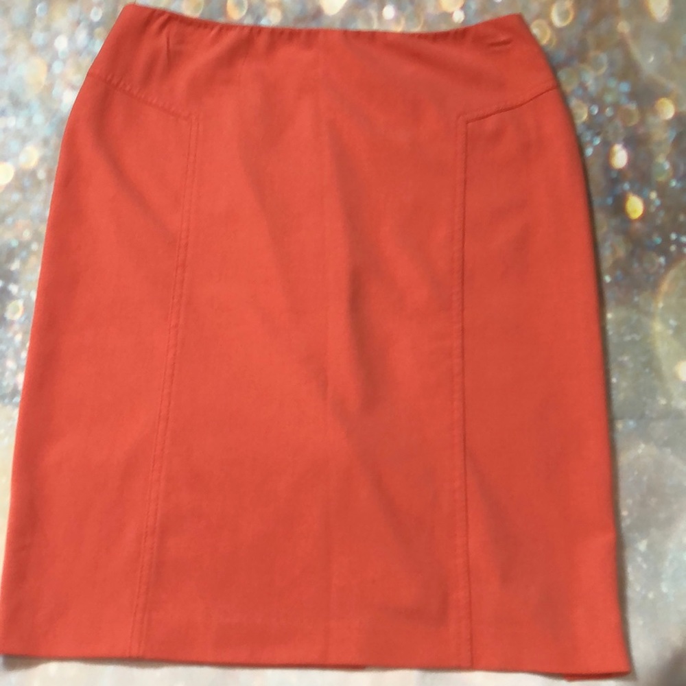 New York & Company peach pencil skirt size 4